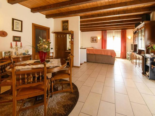 Villa in vendita a San Floriano del Collio GO