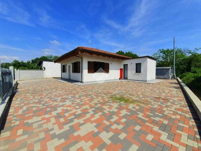 Villa in vendita a San Francesco al Campo TO
