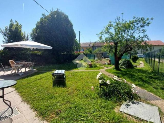 Villa in vendita a San Francesco al Campo TO