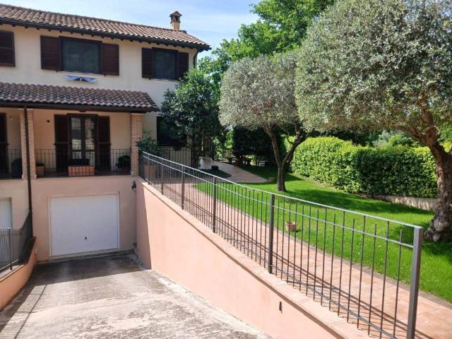 Villa in vendita a San Gemini TR