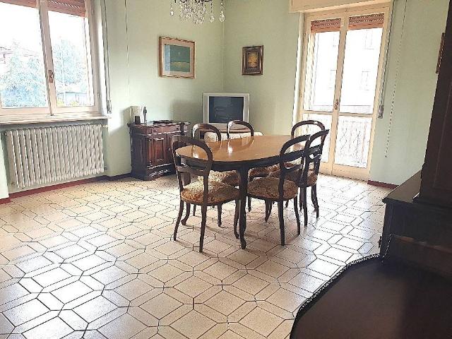 Villa in vendita a San Genesio ed Uniti PV