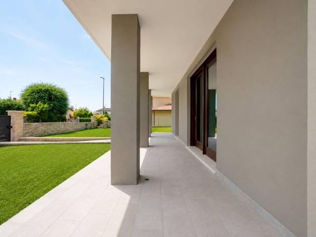 Villa in vendita a San Giorgio Bigarello MN