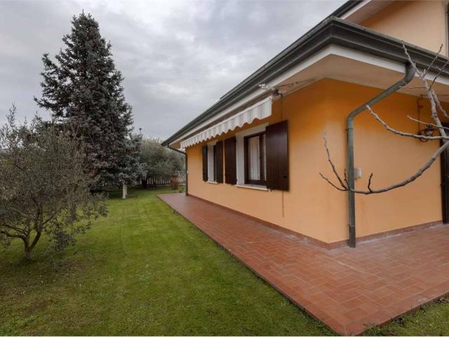 Villa in vendita a San Giorgio Bigarello MN