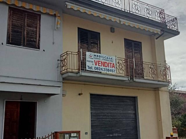 Villa in vendita a San Giorgio del Sannio BN