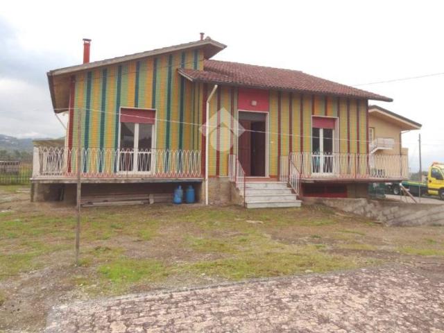 Villa in vendita a San Giorgio del Sannio BN