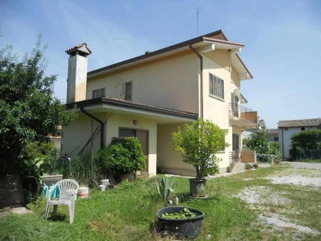 Villa in vendita a San Giorgio di Nogaro UD