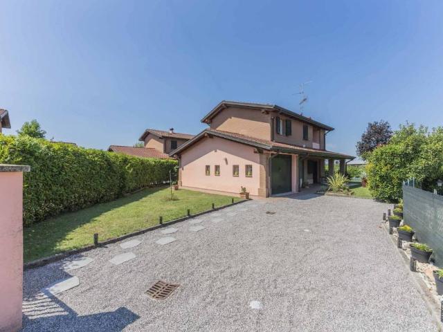 Villa in vendita a San Giorgio di Piano BO