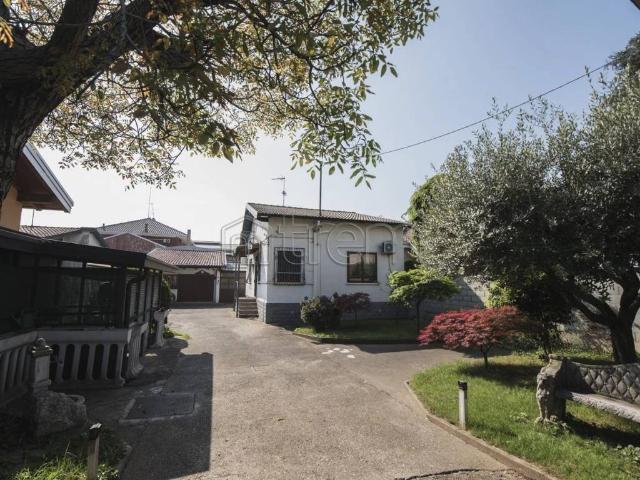 Villa in vendita a San Giorgio Su Legnano MI