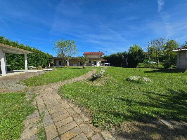 Villa in vendita a San Giorgio Piacentino PC