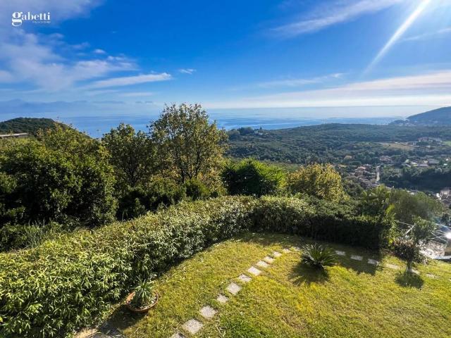 Villa in vendita a San Giovanni a Piro SA
