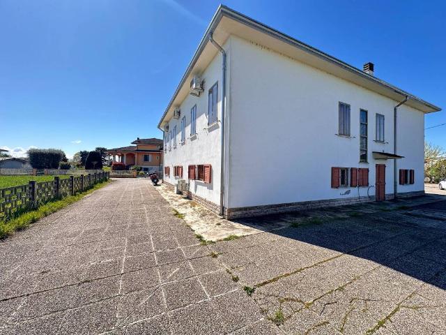 Villa in vendita a San Giovanni del Dosso MN