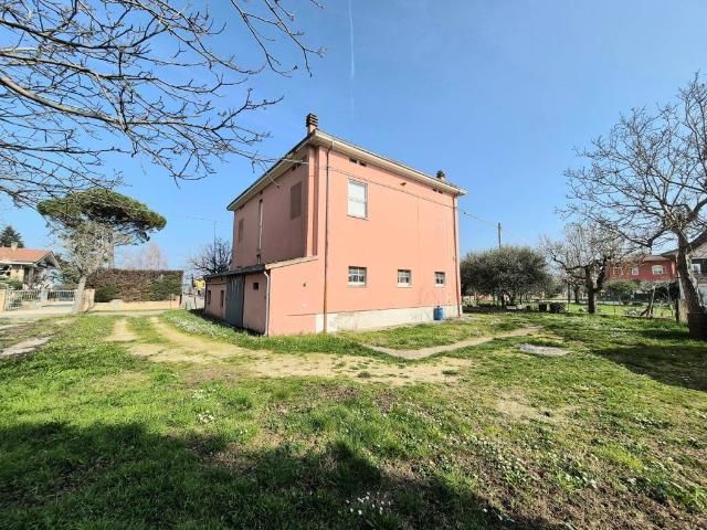 Villa in vendita a San Giovanni in Marignano RN