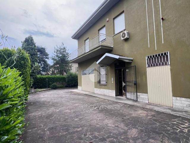 Villa in vendita a San Giovanni in Persiceto BO