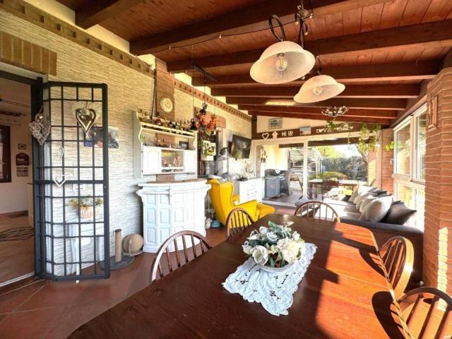 Villa in vendita a San Giovanni in Persiceto BO