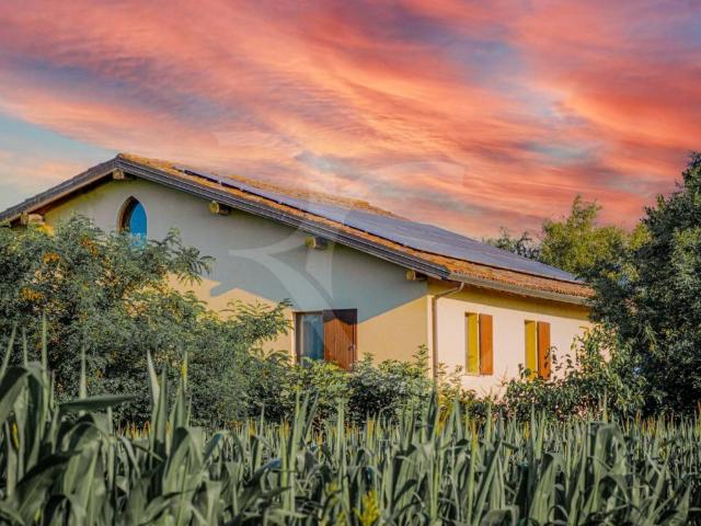 Villa in vendita a San Giovanni in Persiceto BO