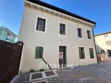 Villa in vendita a San Giovanni Lupatoto VR