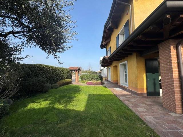 Villa in vendita a San Giovanni Lupatoto VR