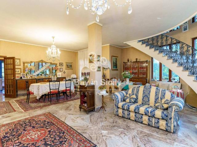 Villa in vendita a San Giovanni la Punta CT