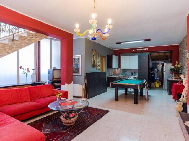 Villa in vendita a San Giovanni la Punta CT