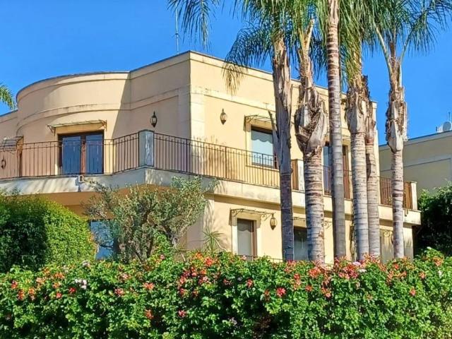 Villa in vendita a San Giovanni la Punta CT