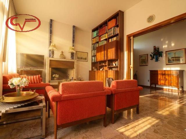 Villa in vendita a San Giovanni Valdarno AR
