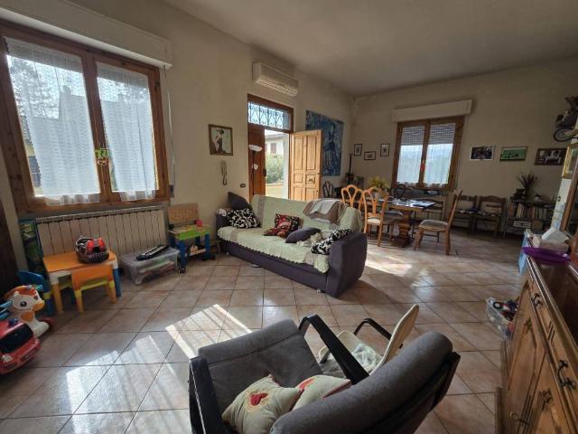 Villa in vendita a San Giovanni Valdarno AR