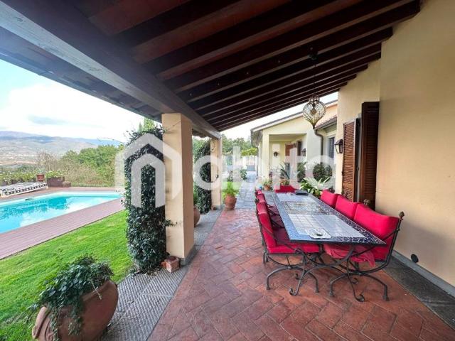 Villa in vendita a San Giovanni Valdarno AR