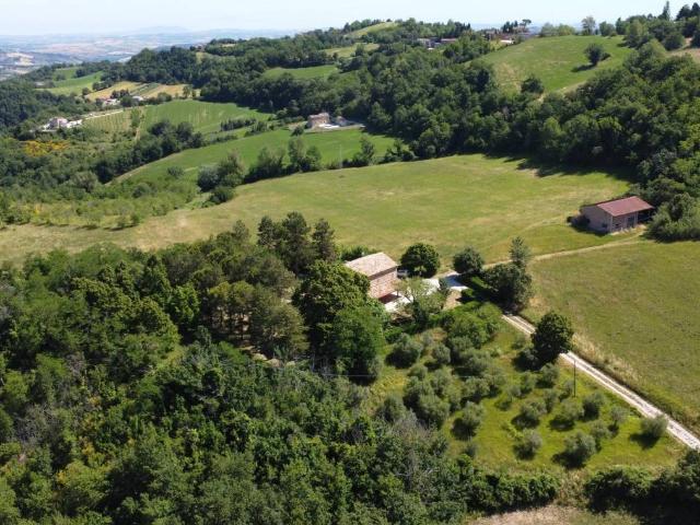 Villa in vendita a San Ginesio MC