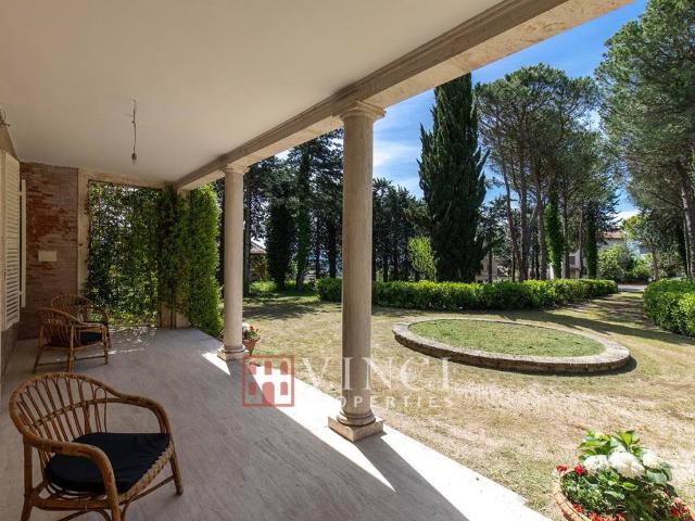 Villa in vendita a San Ginesio MC