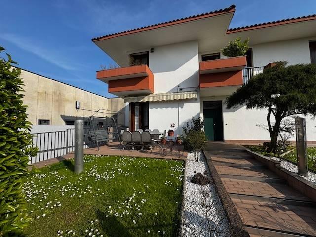 Villa in vendita a San Giuliano Milanese MI