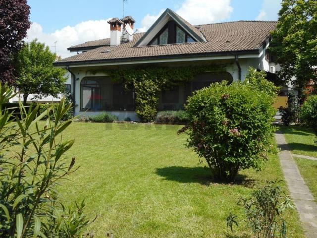 Villa in vendita a San Giuliano Milanese MI