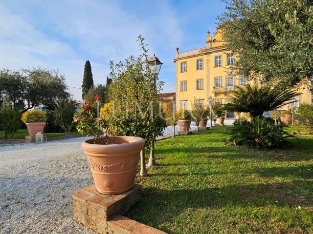 Villa in vendita a San Giuliano Terme PI