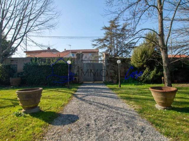 Villa in vendita a San Giuliano Terme PI