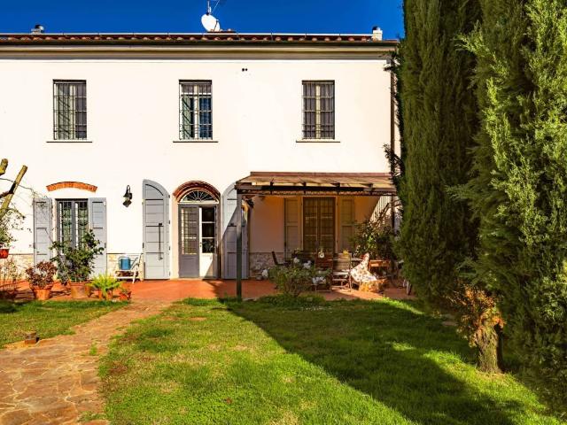 Villa in vendita a San Giuliano Terme PI