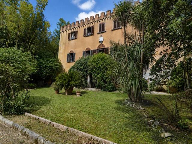 Villa in vendita a San Giuliano Terme PI