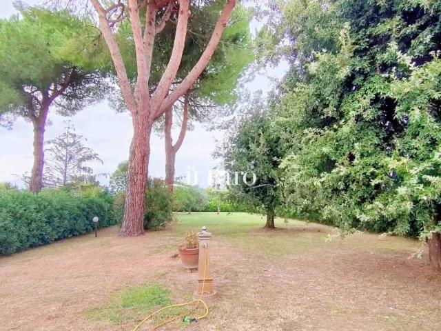 Villa in vendita a San Giuliano Terme PI