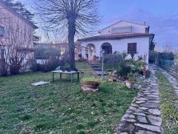 Villa in vendita a San Giuliano Terme PI