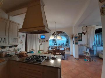 Villa in vendita a San Giuliano Terme