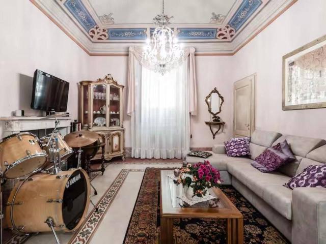Villa in vendita a San Giuliano Terme