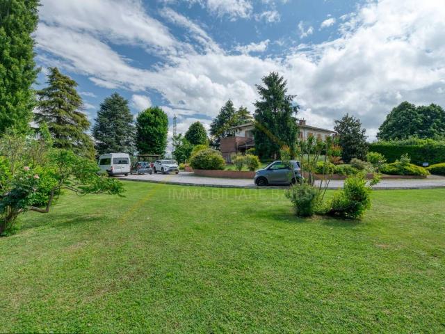 Villa in vendita a San Lazzaro di Savena BO
