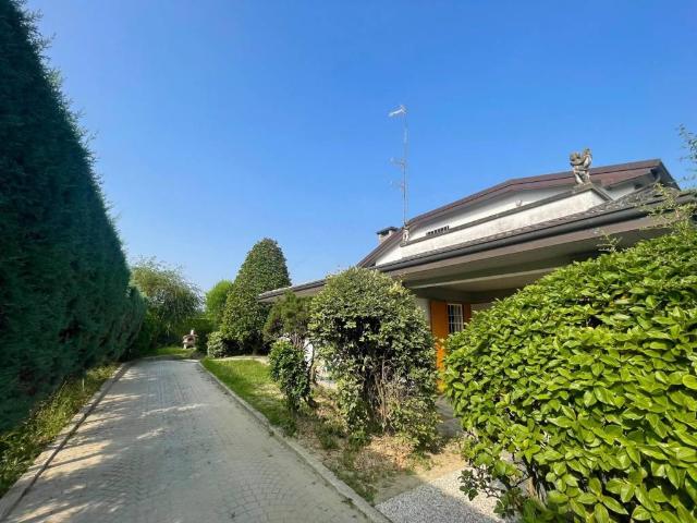 Villa in vendita a San Lazzaro di Savena BO