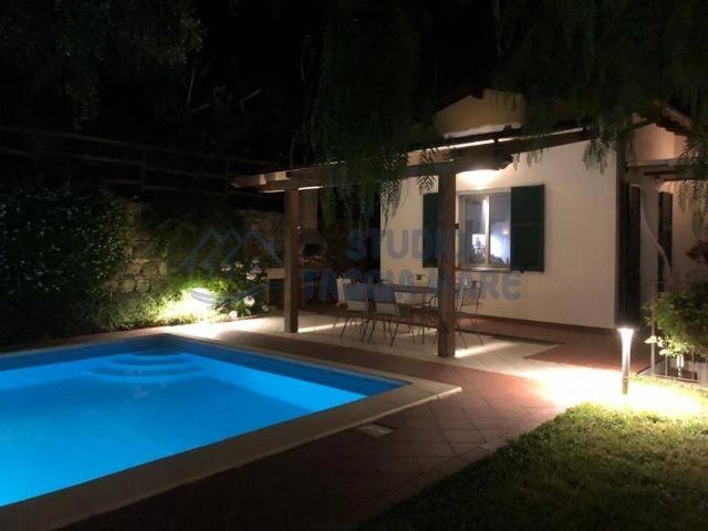 Villa in vendita a San Lorenzo al Mare IM
