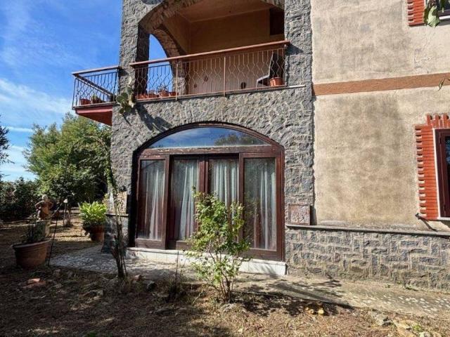 Villa in vendita a San Lorenzo Nuovo VT