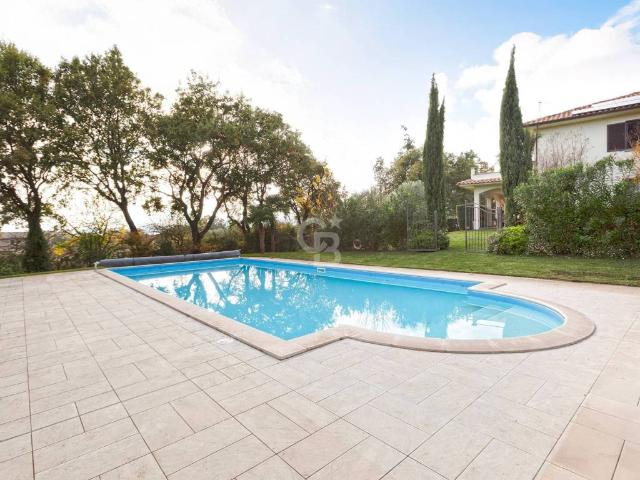 Villa in vendita a San Lorenzo Nuovo VT