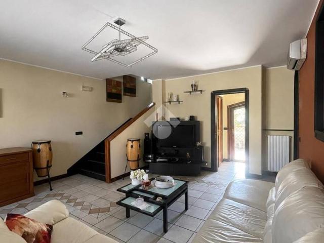 Villa in vendita a San Paolo Bel Sito NA