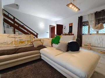 Villa in vendita a San Pietro Clarenza CT