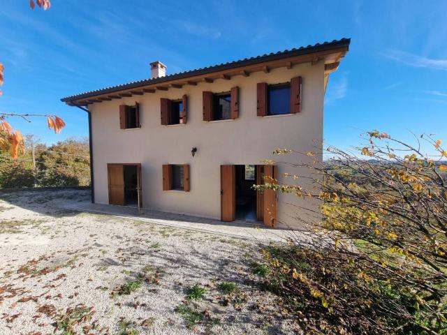 Villa in vendita a San Pietro di Feletto TV
