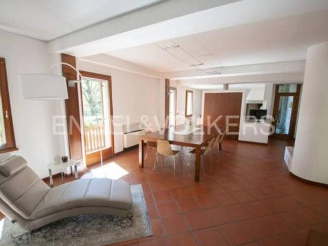 Villa in vendita a San Pietro Di Feletto