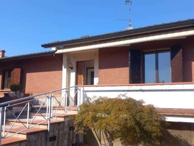 Villa in vendita a San Pietro in Cerro PC