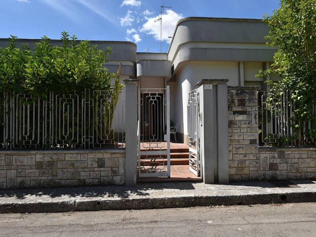 Villa in vendita a San Pietro in Lama LE